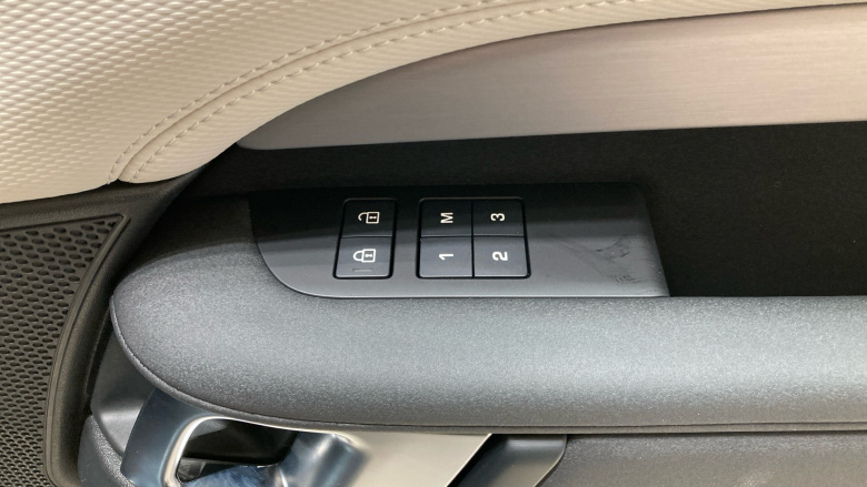 Land Rover Discovery 3.0 D350 Gemini 5dr Auto Diesel Station Wagon